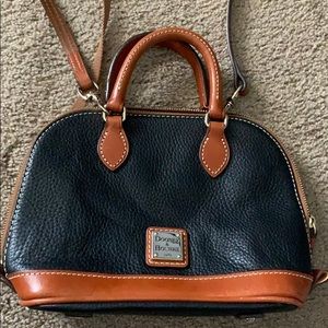 Dooney & Bourke Small satchel